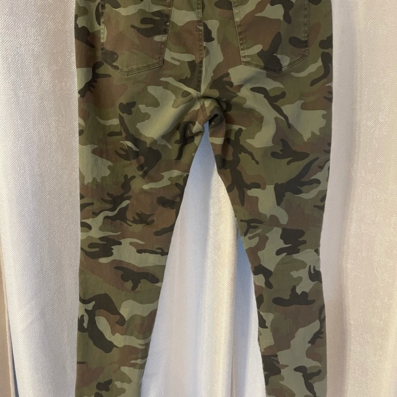 Sanctuary camouflage fitted army fatigues-women 30 - Picture 4 of 4